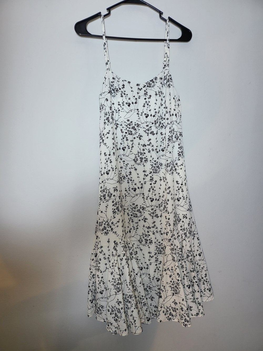 Women's White Floral Slip Dress